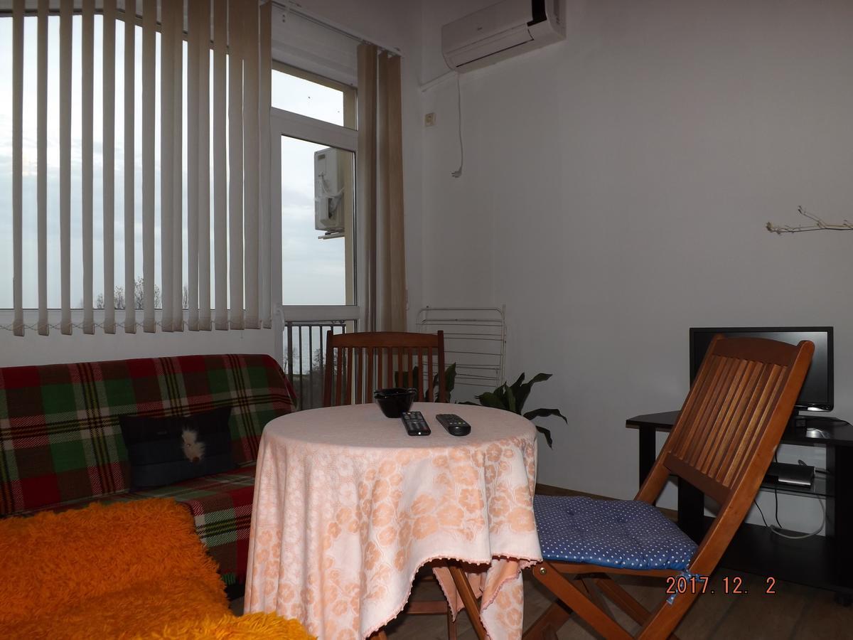 Faina Guest House Rezovo Esterno foto